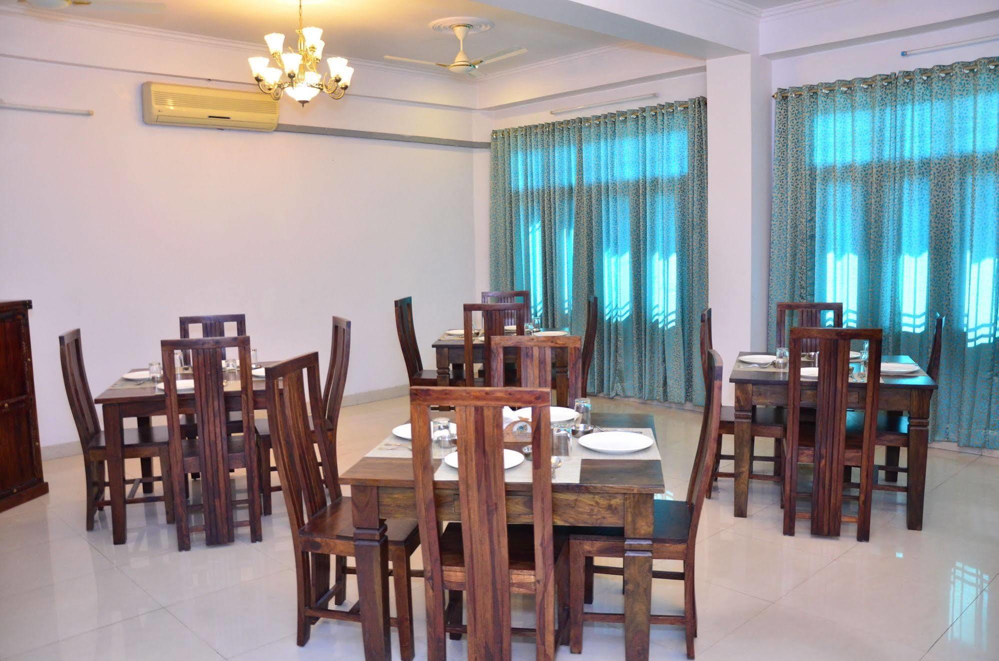 Raj Regency Hotel Jaipur Luaran gambar